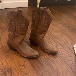 Women’s country boots size 8.5